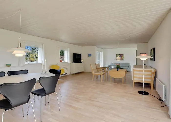 Lk2197-lokken-molleager-1 * Løkken